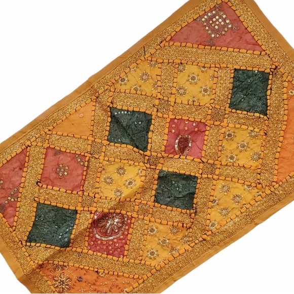 3 pieces Multi color Mirrored table cloth - Picture 2 of 3